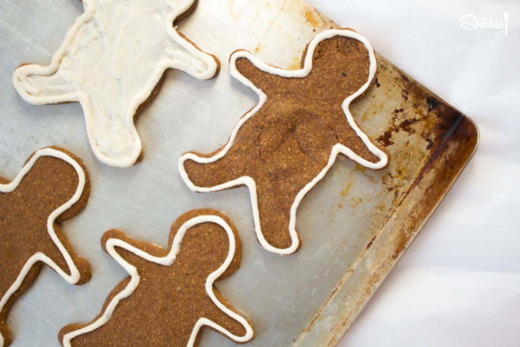 Paleo Gingerbread Cookie CutoutsPaleo Gingerbread Cookie Cutouts