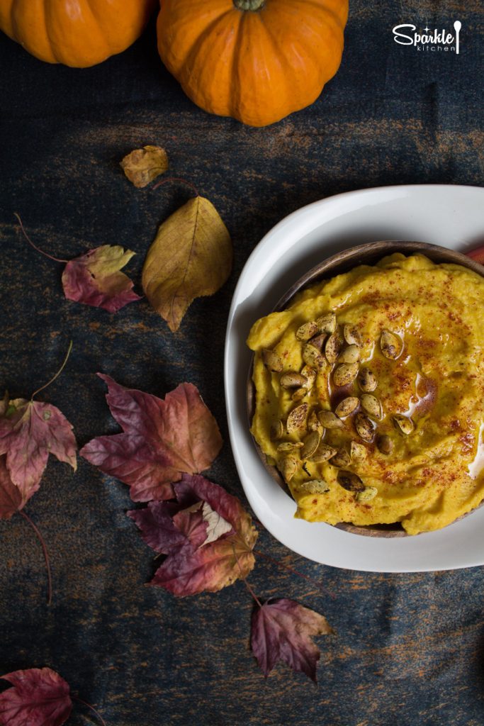 Roasted Garlic Pumpkin Hummus